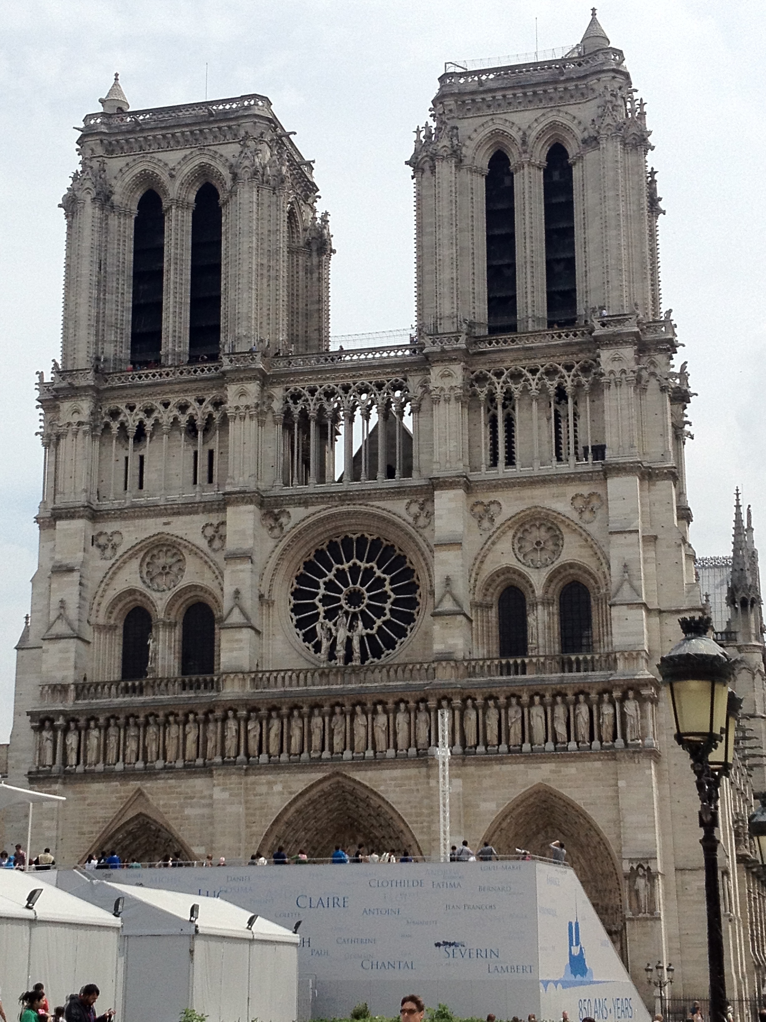 euro tour 624 Notre Dame, Paris, France